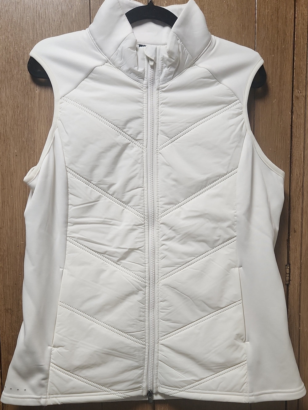 Avia White Sleeveless Puffer Vest